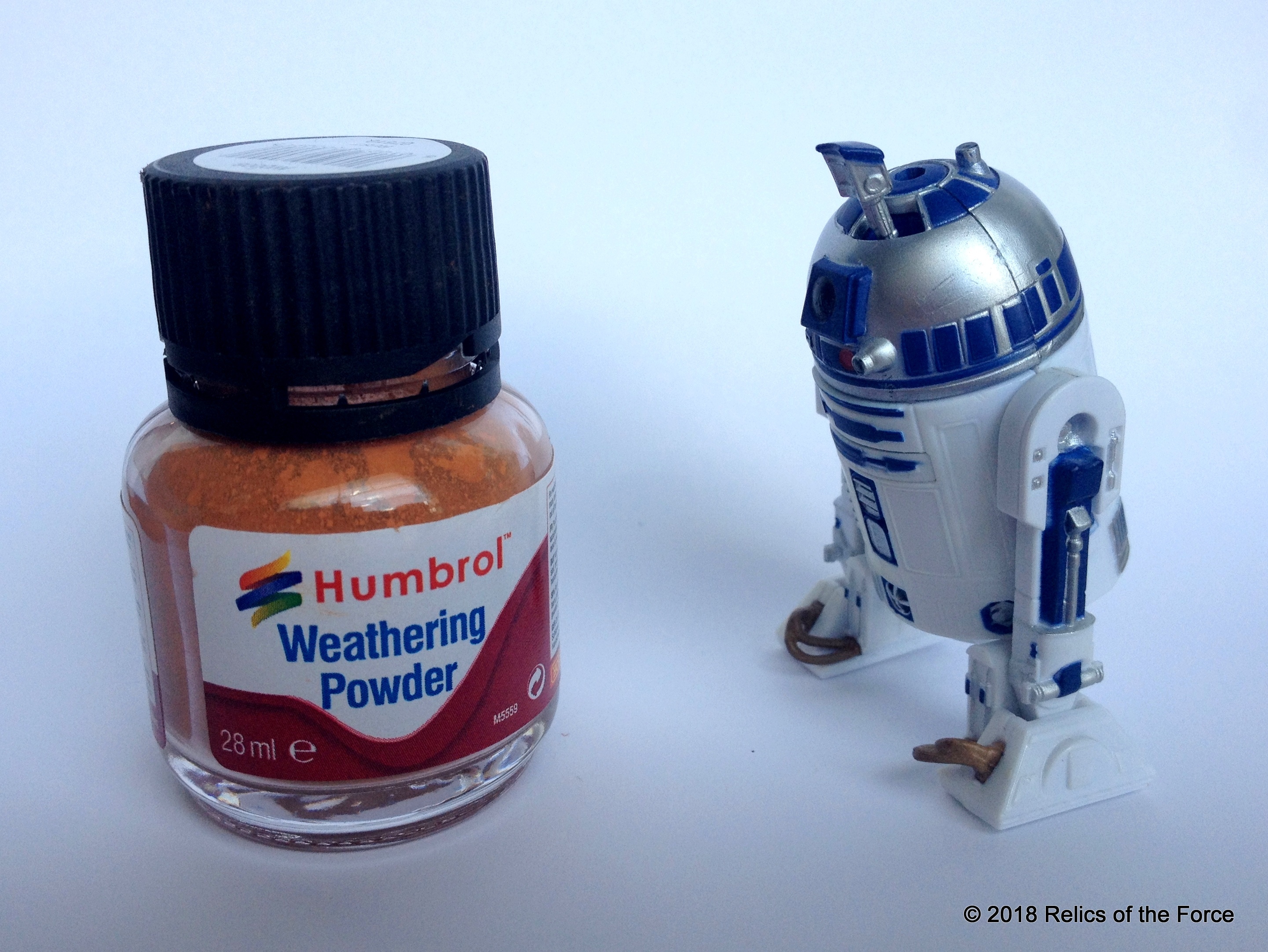 R2-D2 Weathering 2.JPG