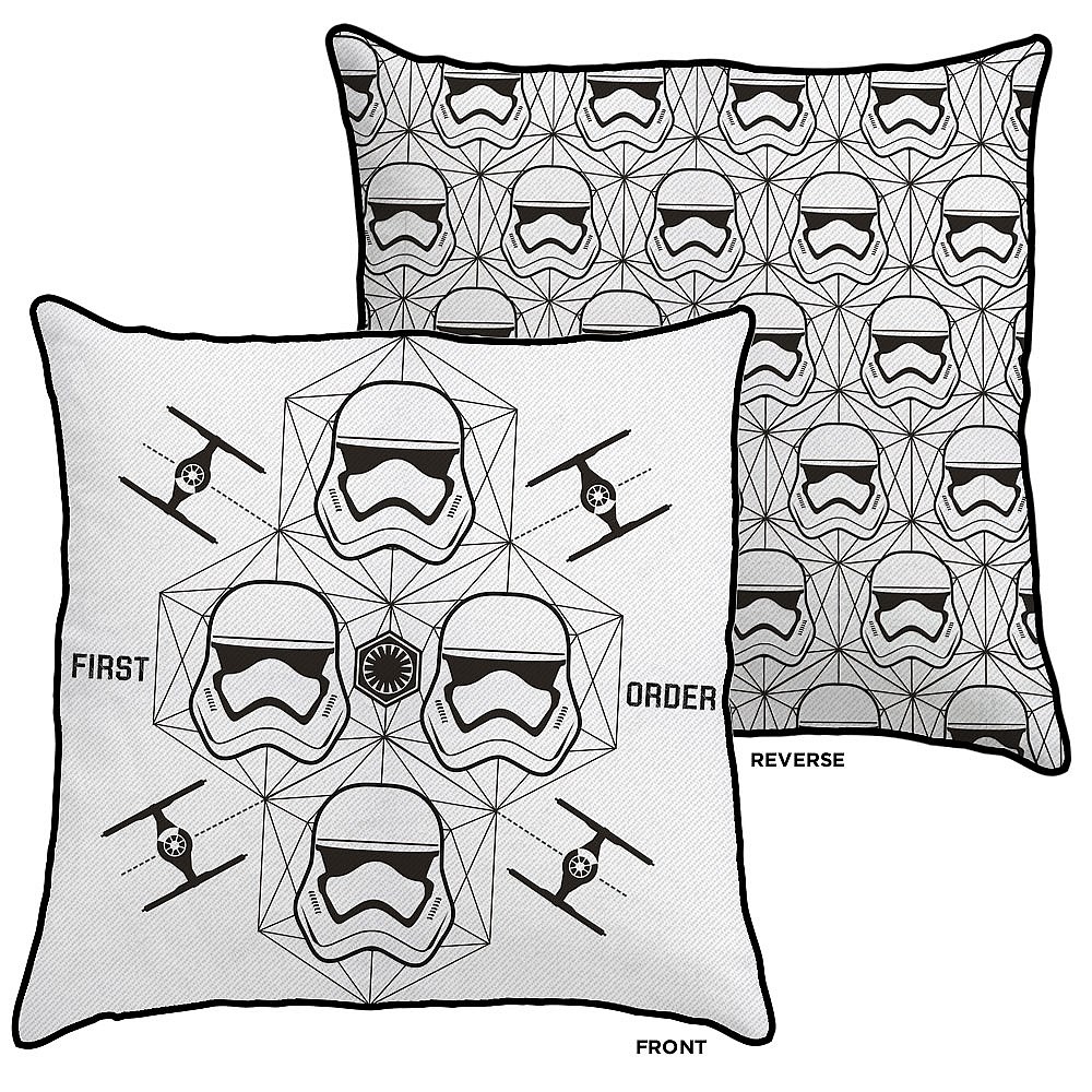 Briscoes - Star Wars cushion