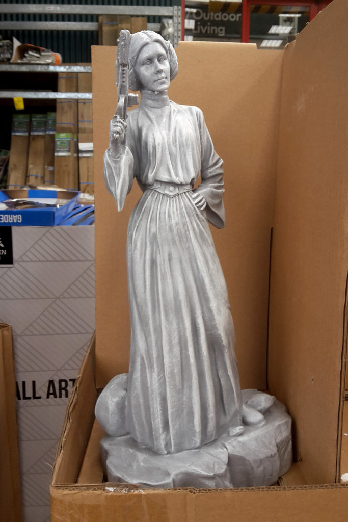 They're Back! Star Wars Garden Statues at Bunnings SWNZ, Star Wars