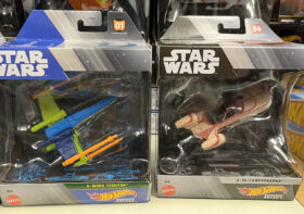 New Hot Wheels Wave at Farmers Includes Landspeeder